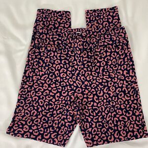 Old Navy Leopard Print Pixie Ankle Pants